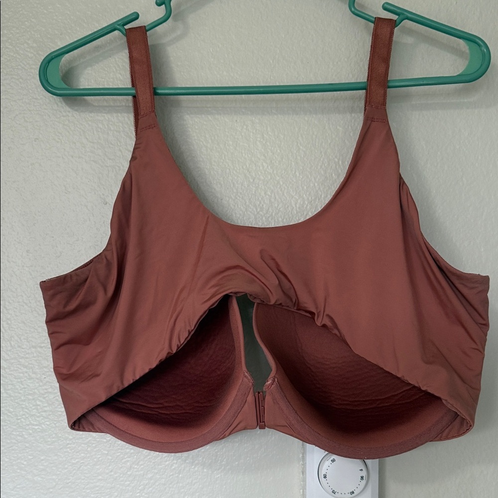 Torrid Rust Bra - Picture 3 of 12